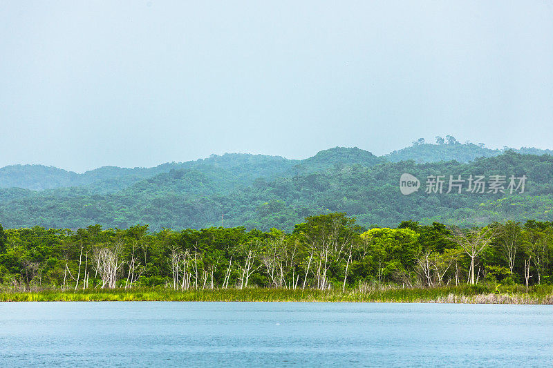 危地马拉的Petén Itzá湖